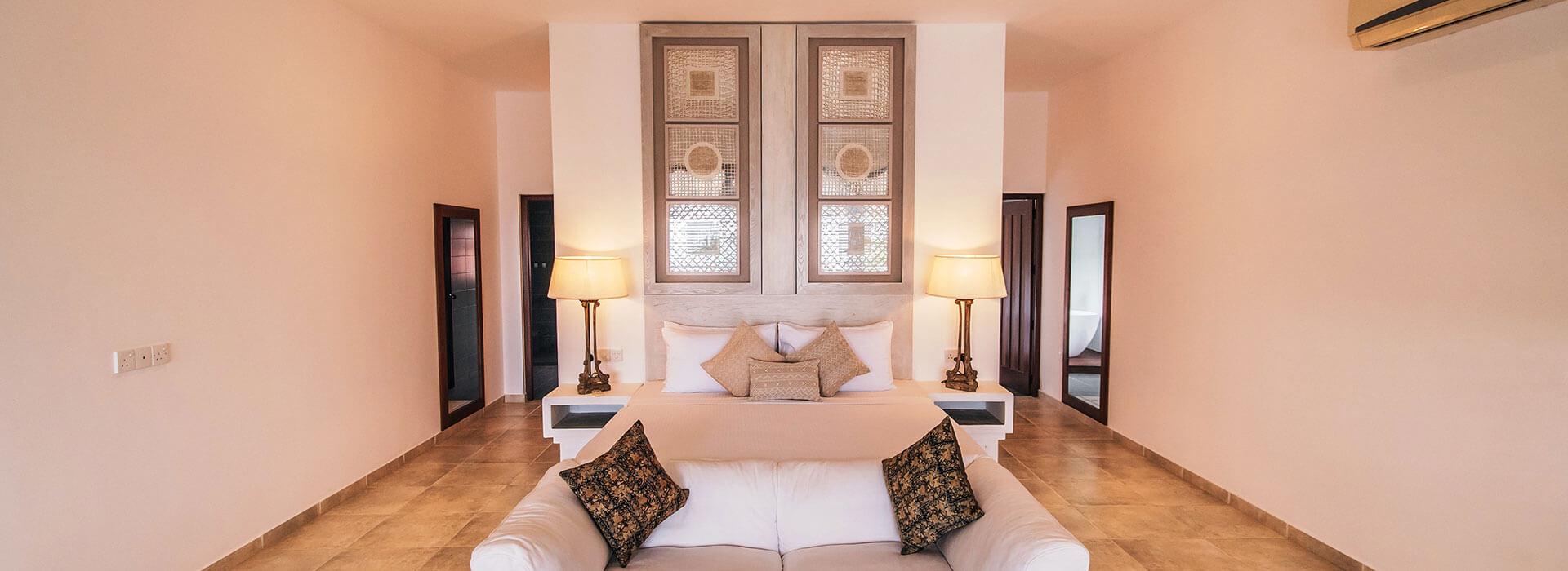 living room with balcony at villa thuya